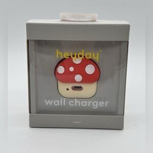 NIB 🍄HeyDay Single Port USB-C 
Wall Charger - Mushroom